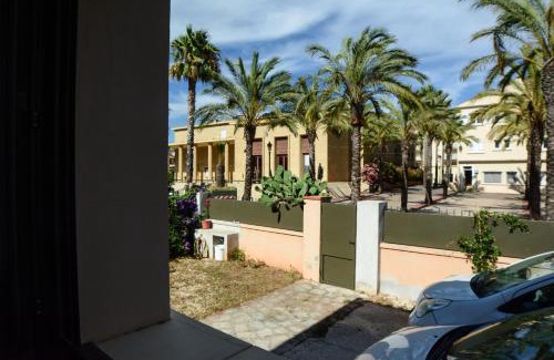 Sanary-sur-Mer Apartment | LE GALLI en plein cœur de Sanary