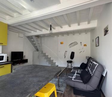 Ouistreham Apartment | Le Garage Chic