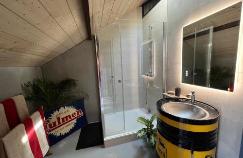 Esquieze-Sere Apartment | Le Garage