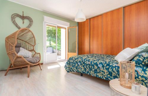 Cornod House | Le gite de la petite famille - proche lacs