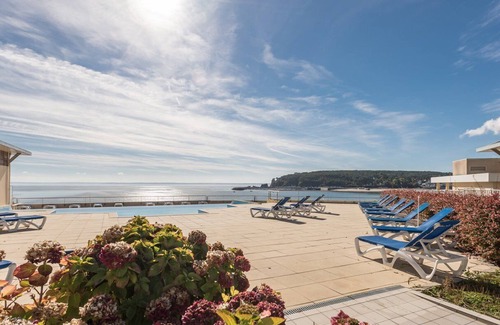 Crozon Apartment | LE GIUNTA Apartment direct access to the beach 3* Wifi free