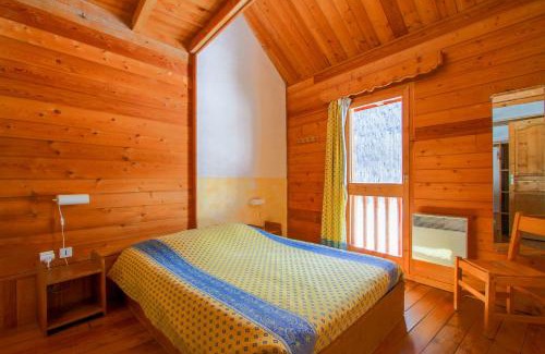 Nevache Ski Chalet | Le Gouroùn Hameau des Chazals Nevache Hautes Alpes