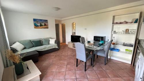 Afa Apartment | Le Gozzi