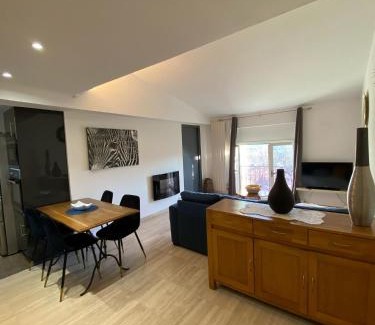Uzes Apartment | Le grand Castille