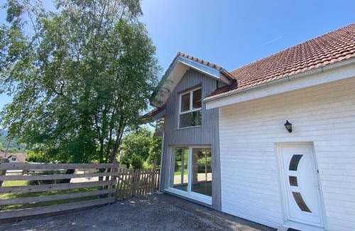 Le Menil Ski Chalet | LE Grand Sorbier