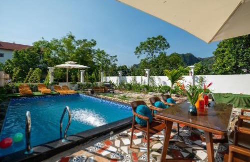 Hoa Lu Hotel | Le Grande TamCoc Retreat
