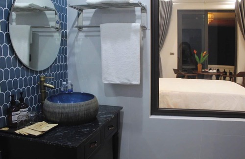Hoa Lu Hotel | Le Grande TamCoc Retreat