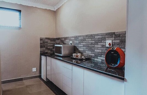 Kroonstad House | Le Grant Guesthouse and Conference facility