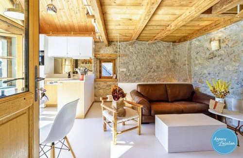 Talloires-Montmin House | Le Grenier 4 - Mazot Savoyard