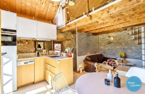 Talloires-Montmin House | Le Grenier 4 - Mazot Savoyard