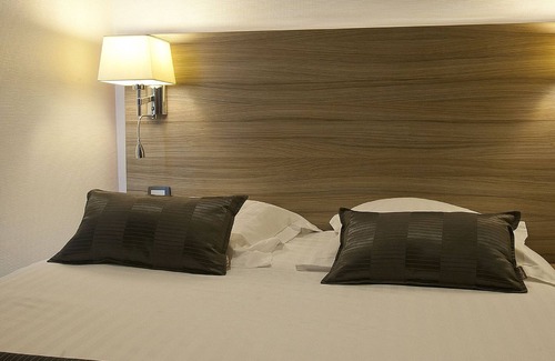 Strasbourg Hotel | Le Grillon