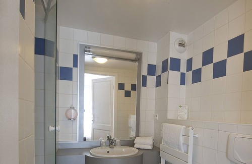 Strasbourg Hotel | Le Grillon