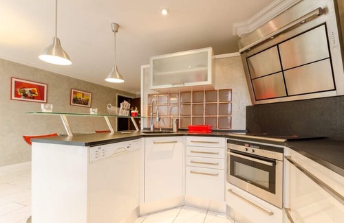 Old Town Apartment | Le Gros Raisin - TROYES