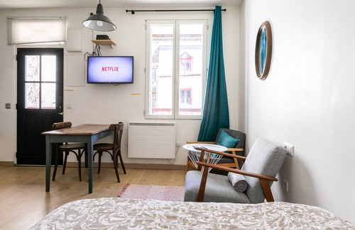 Dinan - Saint-Malo Apartment | Le jacobin 2 city center apartment