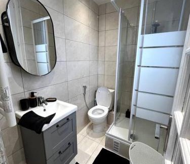 Pantin Apartment | Le Japandi - Cosyloc Agency - Aux Portes de Paris