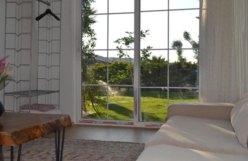 Cesme Villa | Le jarden
