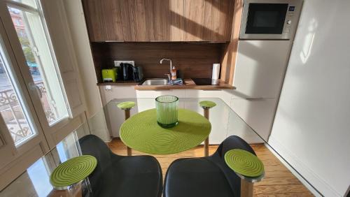 Saint - Michel Apartment | Le Jardin d'Éden Premium - équipé, balcon, hypercentre
