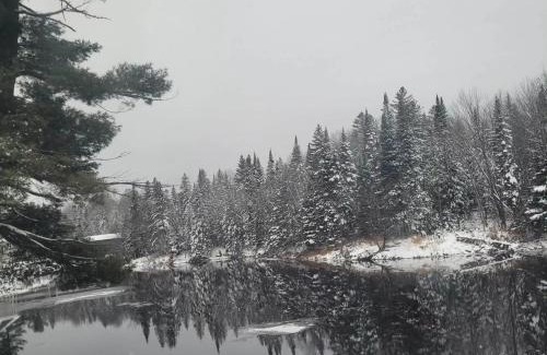 Mauricie Ski Chalet | Le Jasmin chalet complet Rivière Kayak Nature