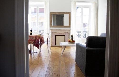 Lepante Quarter Apartment | "Le Jazzy" by EnjoyNice, 3-bedroom, 2-bathroom spacious central apartment