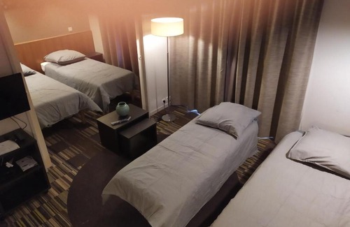 Combat Apartment | Le Jourdain