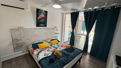 Anse des Rochers Apartment | le Kalinao, Anse des Rochers plage, piscine et cocotiers