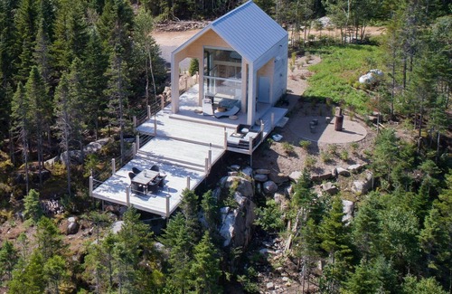 Lac Beauport Cabin | Le LAGÖM - Montagne le Maelström (CITQ #298420)