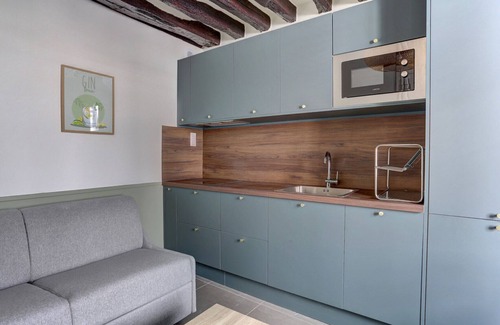 Notre-Dame Apartment | Le Lazare - Versailles
