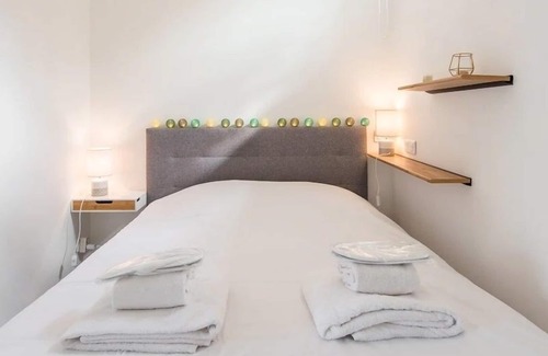 Sevres Apartment | Le Loft de l'Artiste - Appartement cosy avec jardin et terrasse