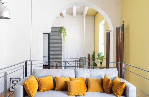 7th Arrondissement Apartment | LE Loft DU Vieux Port-saint Victor 4 Chambres, 4 Salles DE Bains