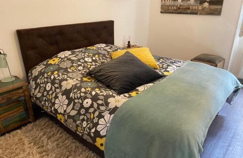 Epernay Apartment | Le Loft Vintage Epernay avec Netflix, Vélos, Parking gratuit