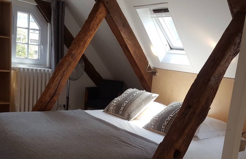 Quartier Vieux Marche-Cathedrale Bed & Breakfast | Le Logis Saint Eloi