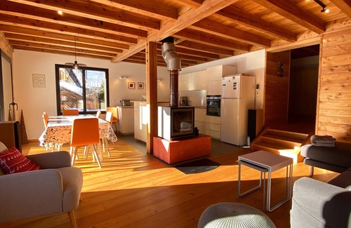 Nevache Ski Chalet | Le Mètis: Hameau des Thures Nevache Hautes Alpes