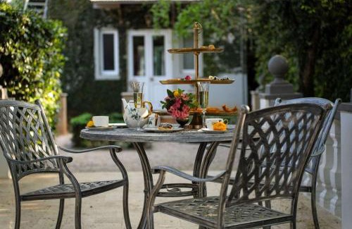 Greater Johannesburg Metropolitan Area Hotel | Le Manoir Boutique Estate