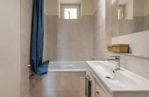 Oyonnax Apartment | Le maquis urbain - Hostéa Oyonnax