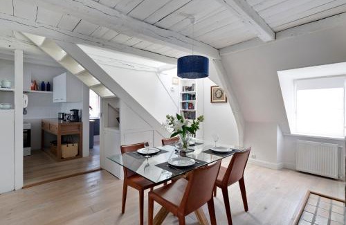 Saint-Servan Apartment | Le Marco Polo by Cocoonr