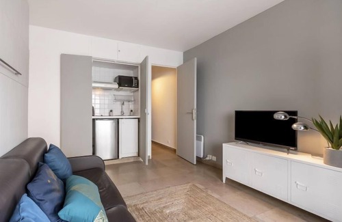 Pointe Croisette Apartment | Le Marlyne 2 by Interhome