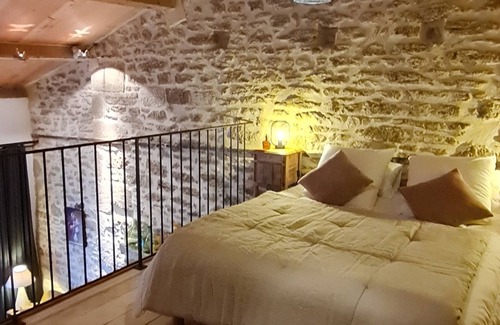 Grillon Other | LE MAS DE LA Dame Jeanne-gîte LA Verriere-location DE Vacances-provence-2 Pers