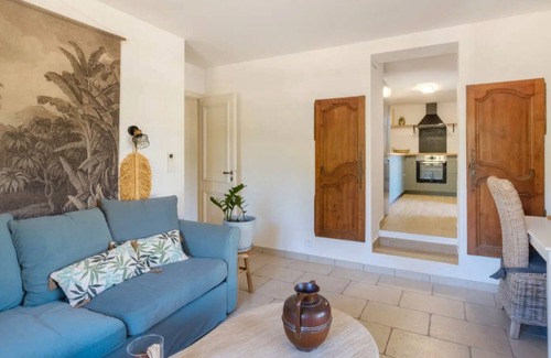 La Gaude Villa | Le Mas des Serens: A haven of peace with exceptional panoramic views