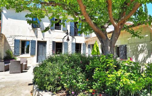 Maussane House | Le Mazet De Flandrin