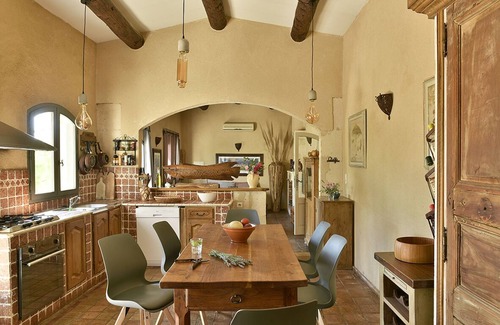 Arles House | Le Mazet des Oliviers.