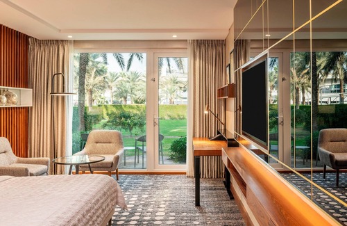 Garhoud Hotel | Le Meridien Dubai Hotel & Conference Centre