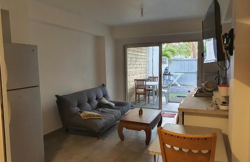 Etang Sale Les Bains Apartment | Le meublé des Fataques