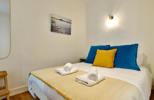 Nevers Apartment | Le mini Cath Hyper centre by Primoconciergerie