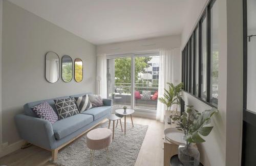 Jeanne d'Arc-Longs Champs-Beaulieu Apartment | Le Mirabeau