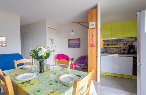 Embrun Apartment | Le Mirador - Studio avec balcon Vue Lac et Montagnes