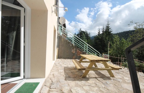 Mont-Dore Apartment | Le Mont-Dore: Beautiful T2bis with terrace, 2 bedrooms, WiFi