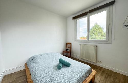 Reze Apartment | Le Morandeau - 2 Chambres, Parking, Wifi, Central