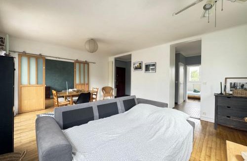 Reze Apartment | Le Morandeau - 2 Chambres, Parking, Wifi, Central