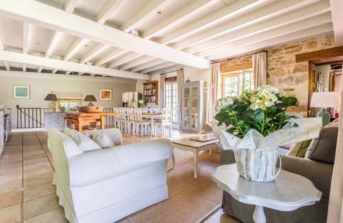 Tourtoirac Villa | Le Moulin Charmant - Six Bedroom Villa, Sleeps 14