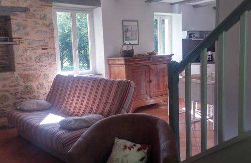 Creysse House | LE MOULIN - CREYSSE - Gîte